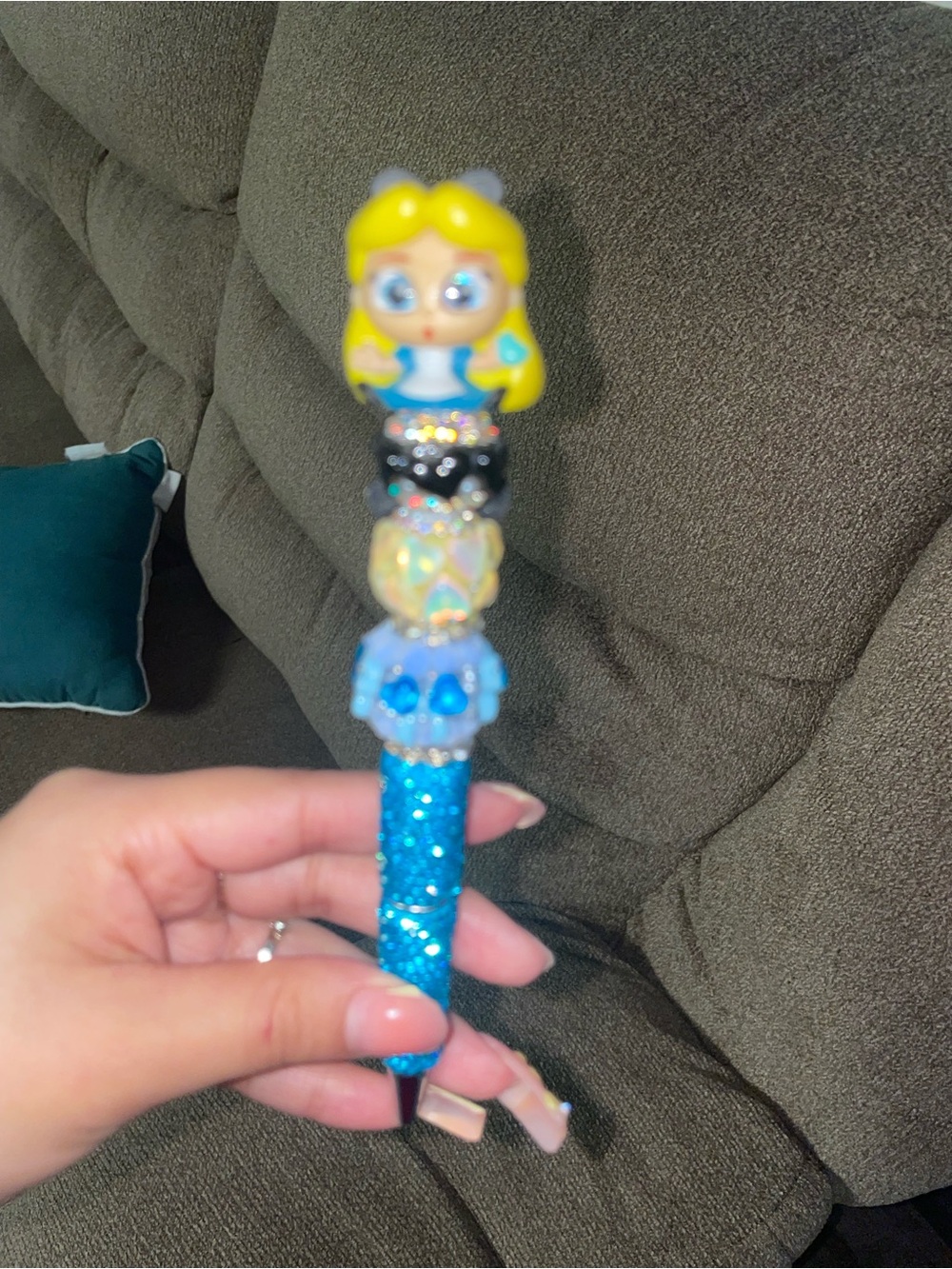 Blue Glitter Pen with Stacked Doll Toppers